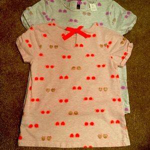 Oshkosh 5T short sleeve shirt pack of two